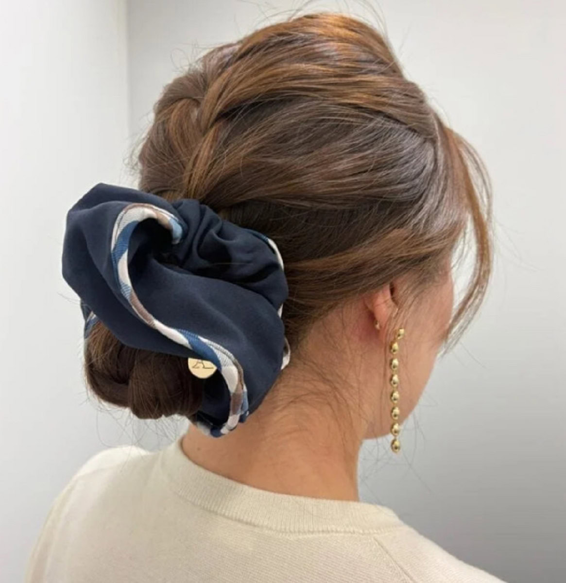 ヘアアクセサリー2点セットを使ってロングヘアのヘアアレンジしてみた!