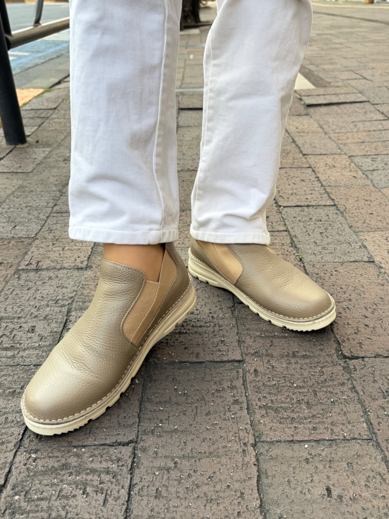 靴はJSハートレーベル