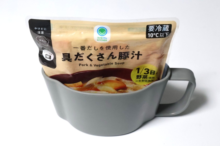 パウチおかずもぴったりフィット