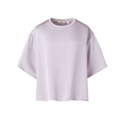 サテンオーバーサイズショートブラウス／5分袖 ￥2,990