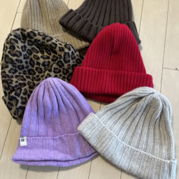 加藤理恵さんの紫コーデ