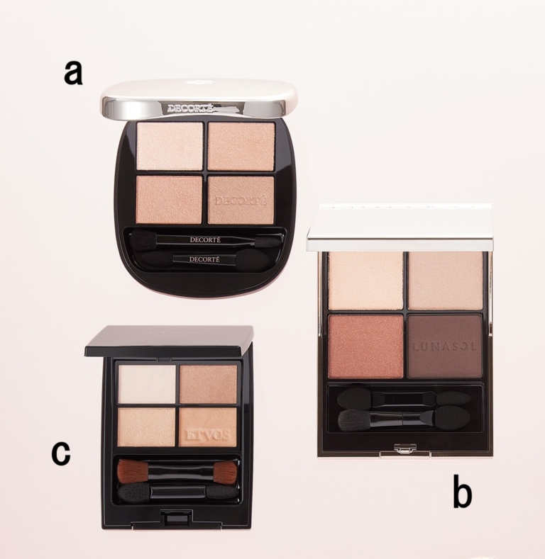 スキンシャドウ デザイニング パレット 09 ¥7,700/コスメデコルテ【1/16発売】、アイカラーレーションN 17 ¥7,700/カネボウ化粧品【1/16発売】、ネラルクラッシィシャドー アンバーハニー ¥ 4,620/エトヴォス【1/7発売】