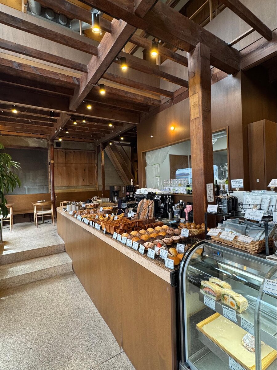 パンとエスプレッソと由比ガ浜商店