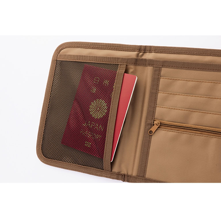 中身が分かるメッシュポケット