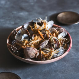 春雨とあさりの和風しょうが蒸し