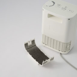 【Point 2】 活性炭フィルターつき