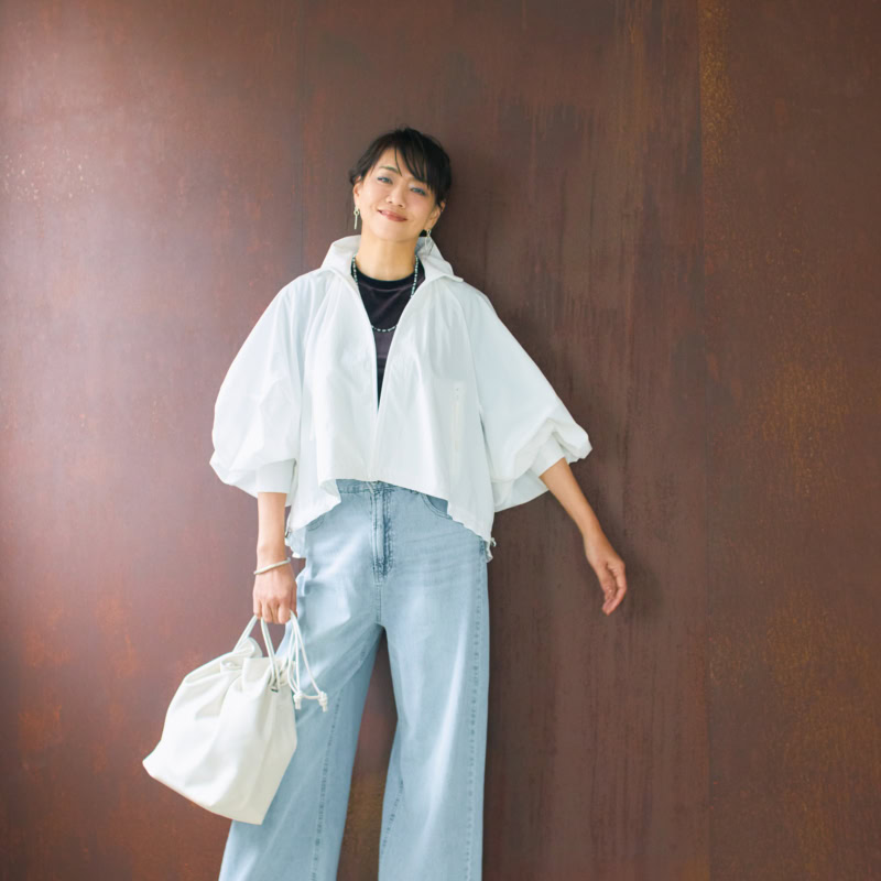 【60代ファッション】大人もチャレンジしやすい、トレンドシルエット！体形を拾いにくい、ワイドシルエットのデニムが人気！【コスパ】