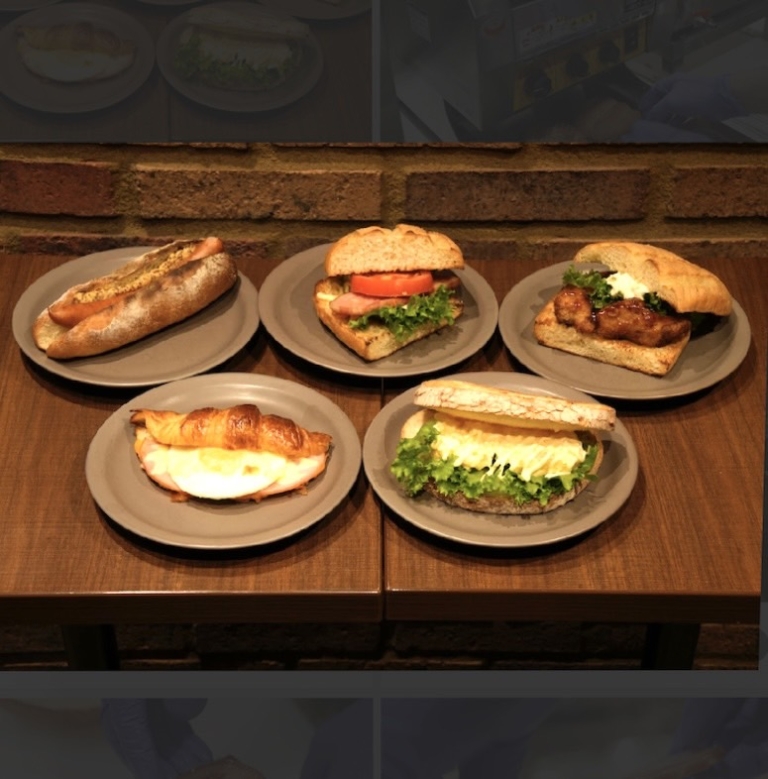 サンマルクカフェ　プレミアムホットサンドBLT