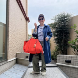 キャップ…コンバース、ボーダー…オーシバル　、バッグ…stateofescape、パンツ…スピックアンドスパン、アウター…無印デニムコート、サングラス…eyevan 7285