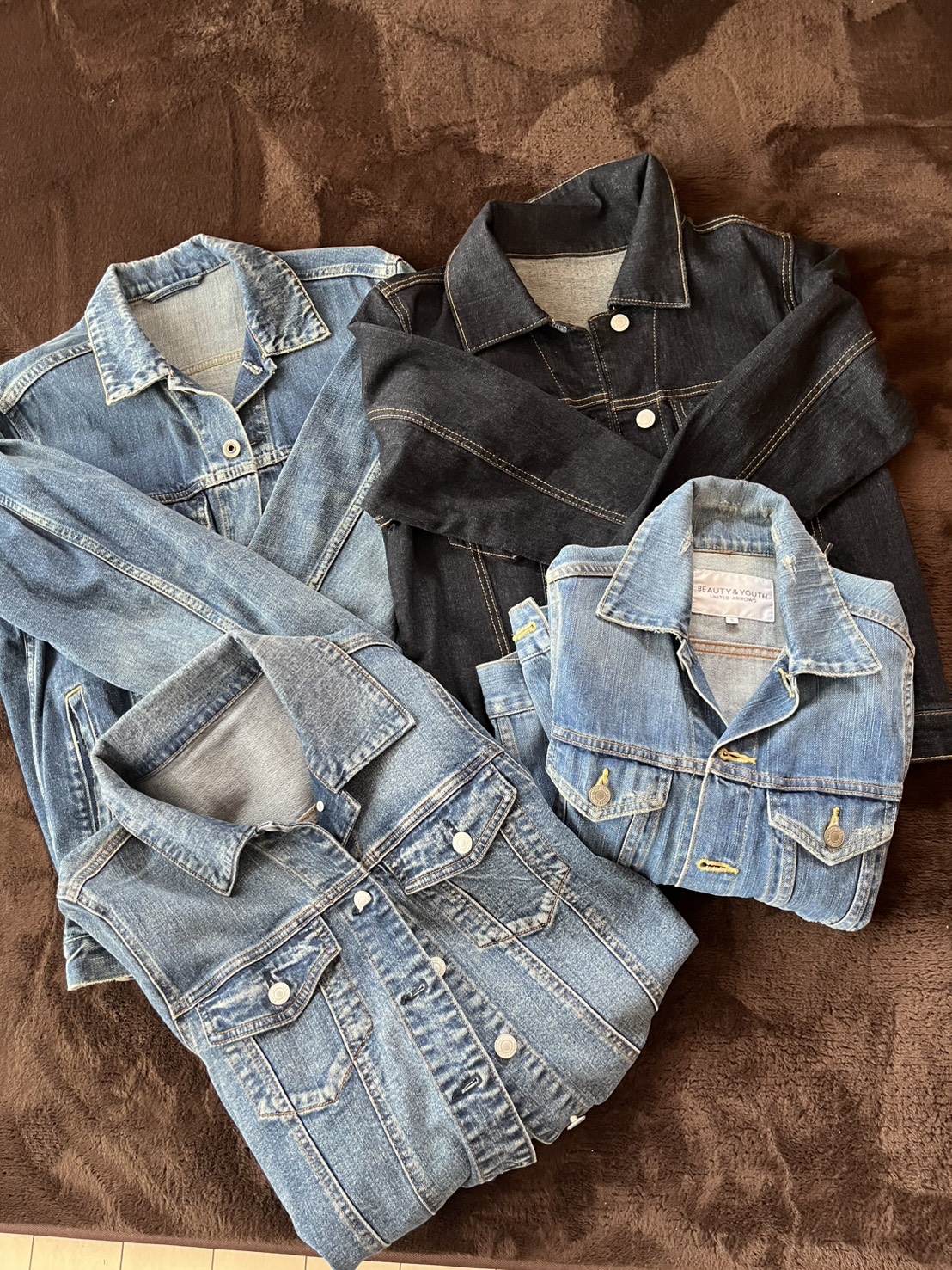 加藤理恵さんのＧジャンコレクションの一部