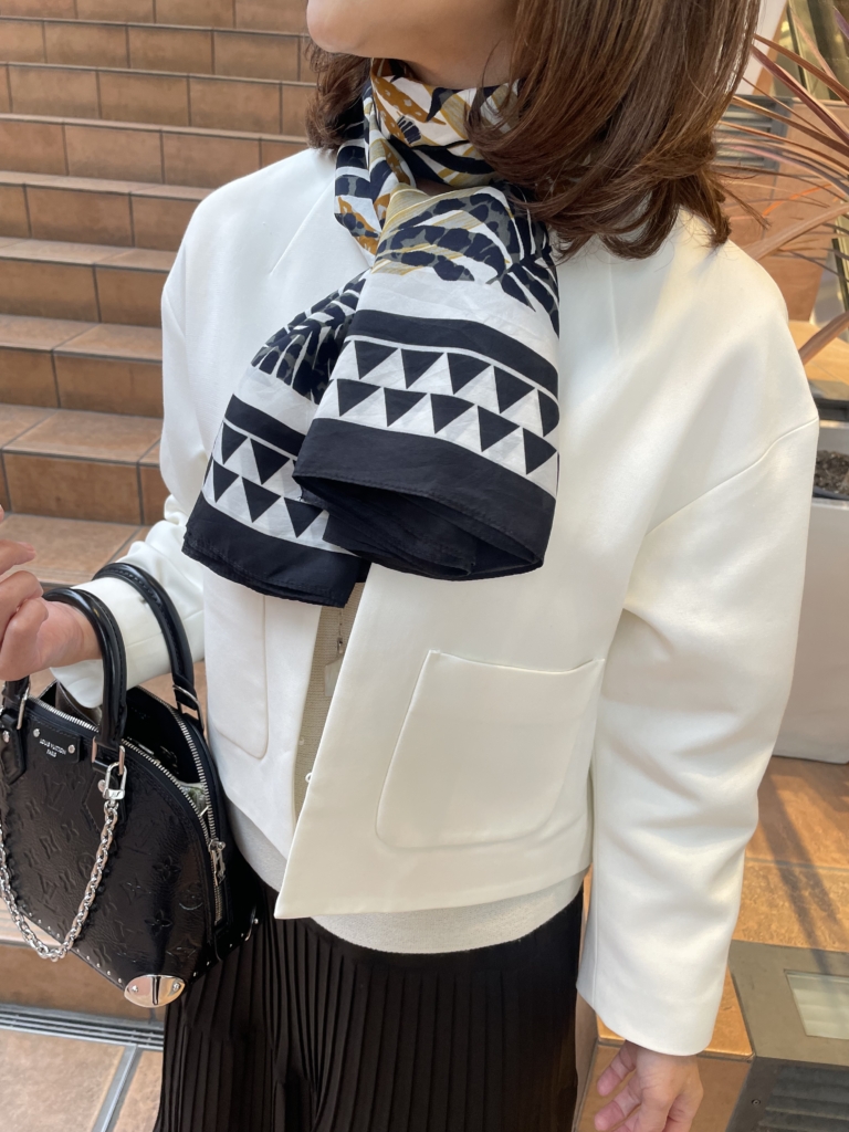 吉田さん・ストール