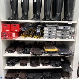 乗馬用品専門店2