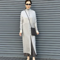 26年4月MOTOMIさんブログ_ロングカーディガンコーデ