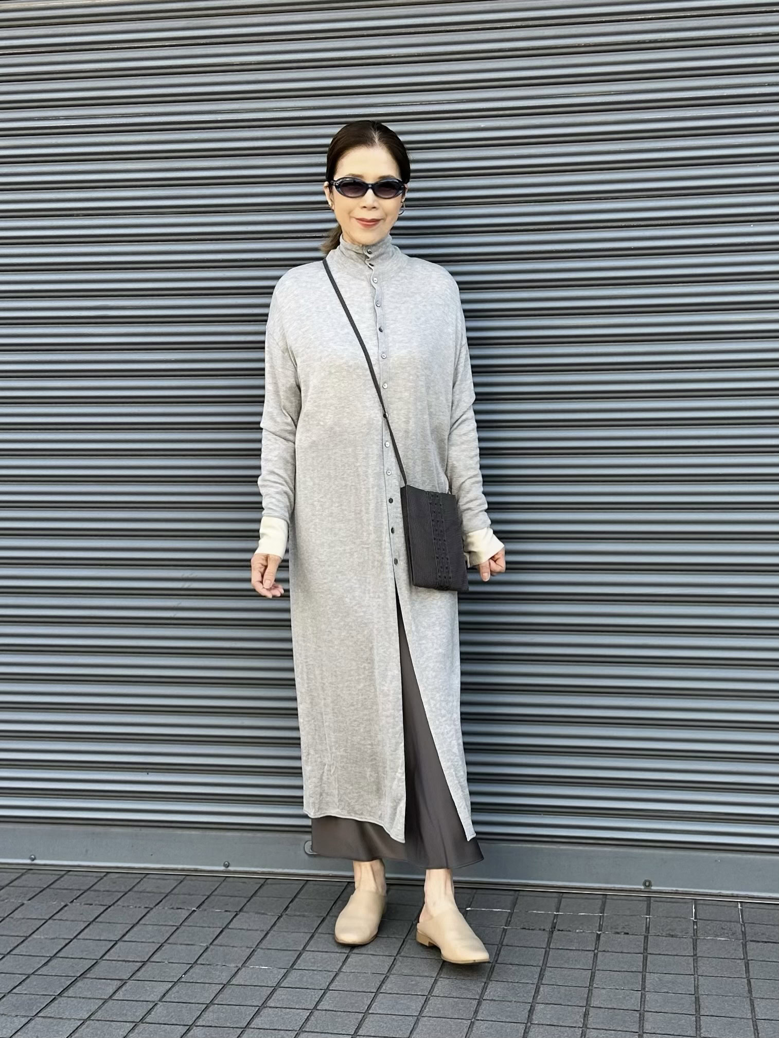 26年4月MOTOMIさんブログ_ロングカーディガンコーデ