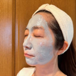 パックもできるマイルドクレイ洗顔フォーム150ｇ￥990／無印良品