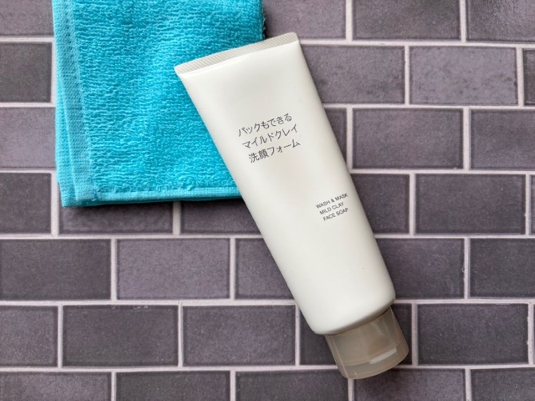 パックもできるマイルドクレイ洗顔フォーム150ｇ￥990／無印良品