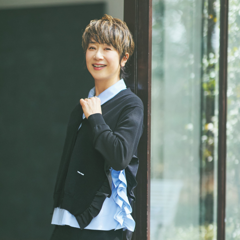 【60代ファッション】スタイリスト地曳いく子さんが提案！60代にこそ着てほしい春の「ネオ・コンサバ」ファッションとは？【2026SS】