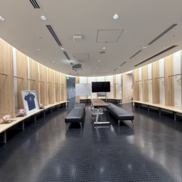 ロッカールーム。