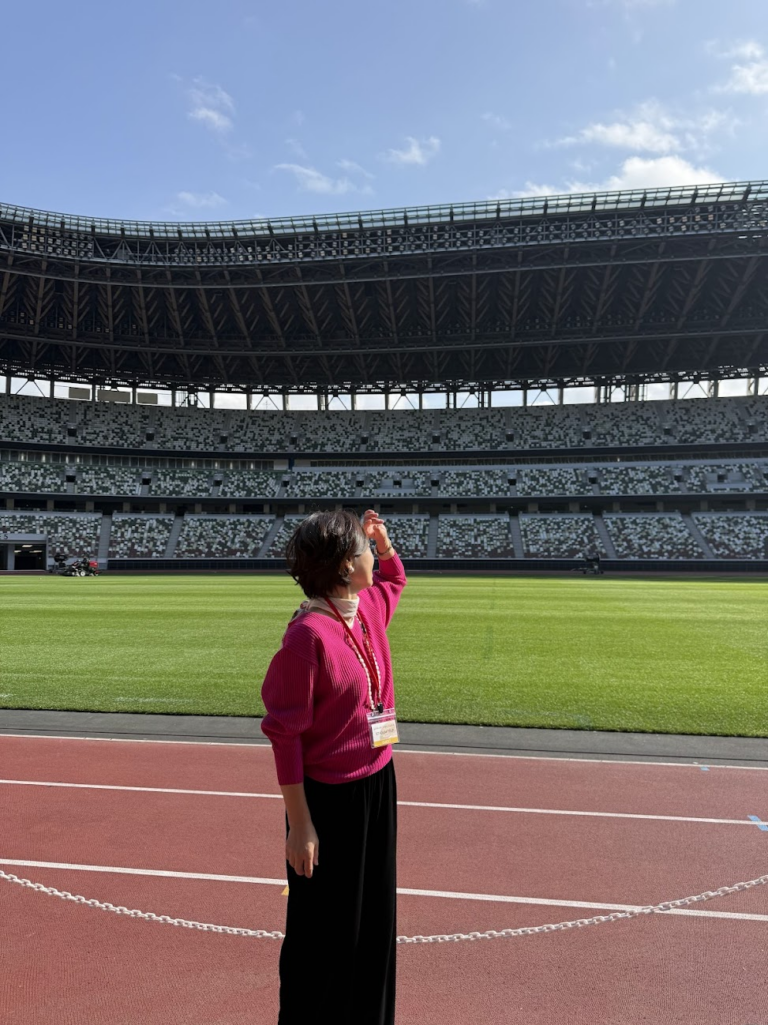 アリーナや1階は日差しが強いです。