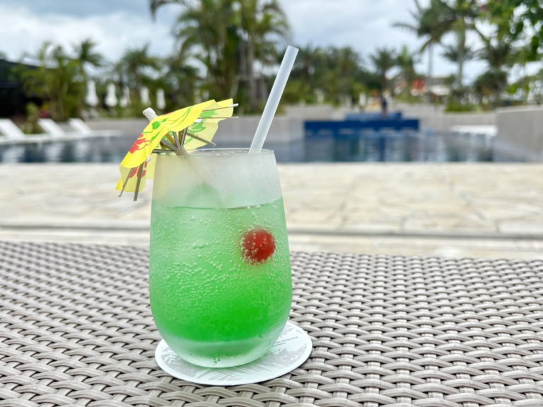 石垣島　フサキビーチリゾート The Star Bar