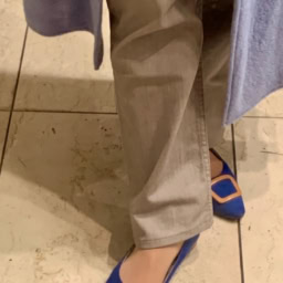 26年3月長谷川さんブログ_ブルーパンプス