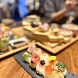 ランチで訪れた「ふたご家」