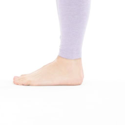 かかと落とし（ヒールドロップ）