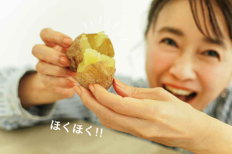 丸ごと水からゆでたジャガイモはほっくほくで甘い! 電子レンジでは出せない味。