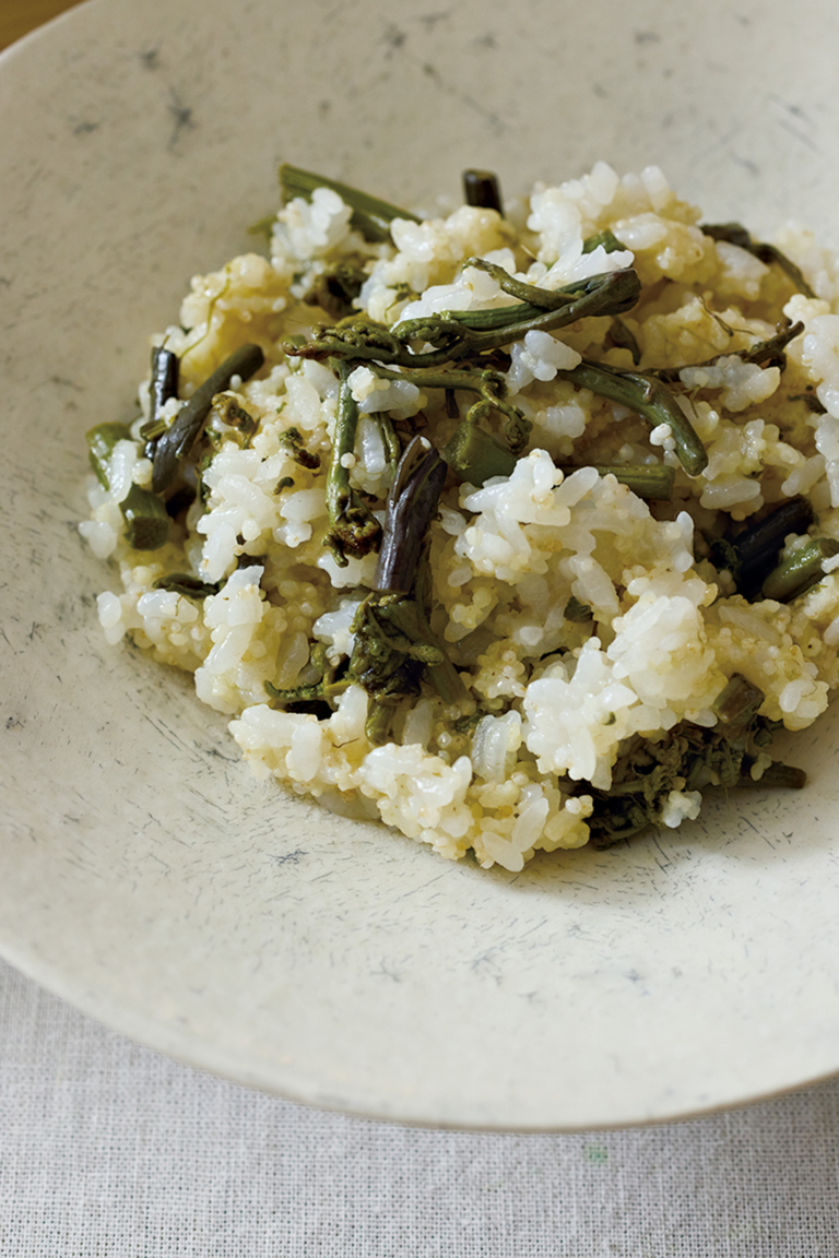 主食　わらびごはん