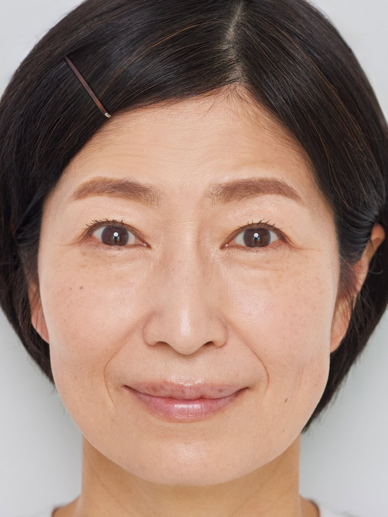 血色感なしのメイク