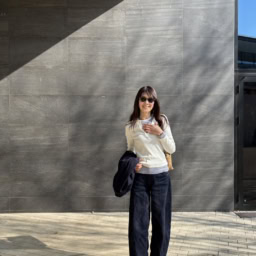 ユニクロ「バギーカーブジーンズ」