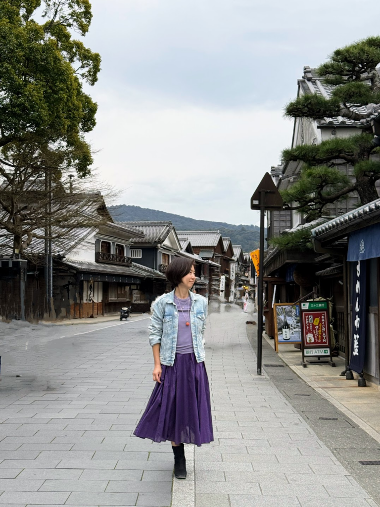 宇治橋から続く約800ｍの外宮の鳥居前町が「おはらい町」。