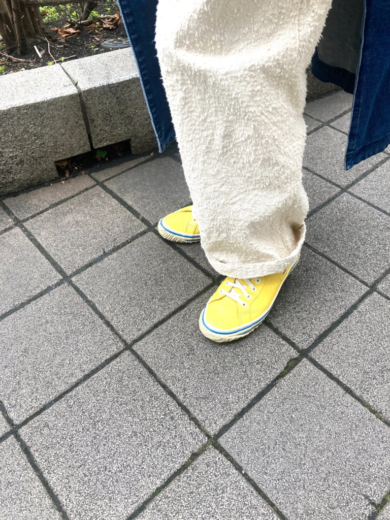 コーデに深みが増すジャガードデニム