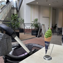 三井アウトレットパークジャズドリーム長島＿ソフトクリームで休憩