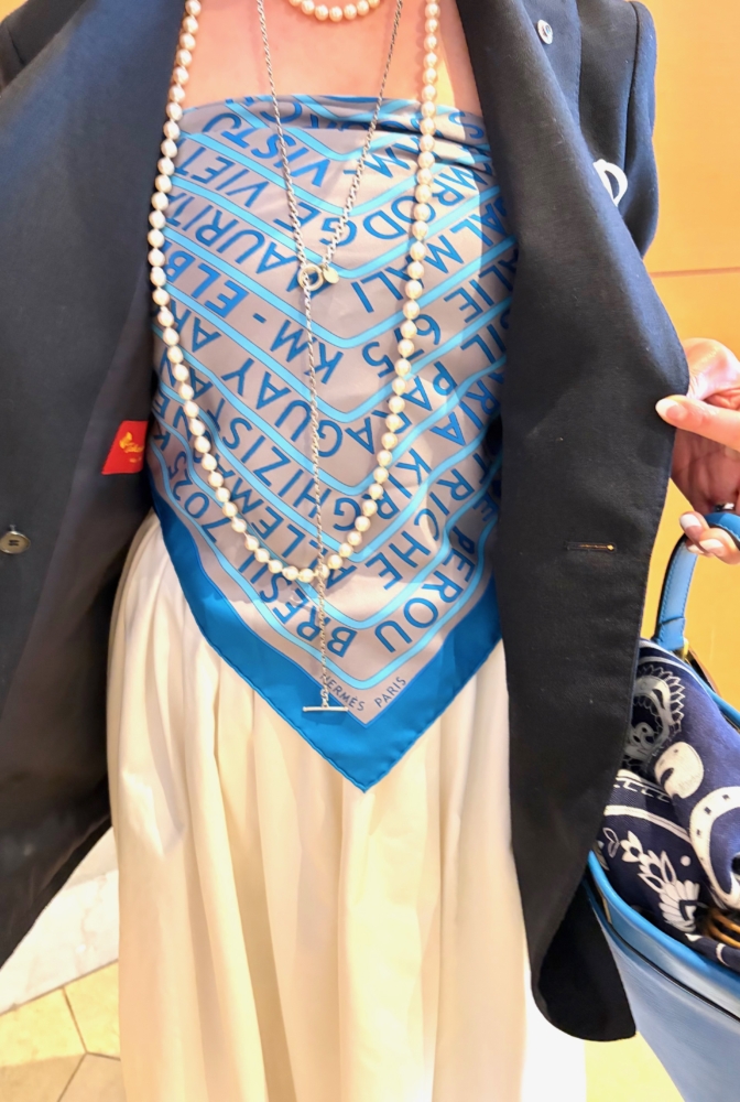 ビスチェにしたストールはエルメス