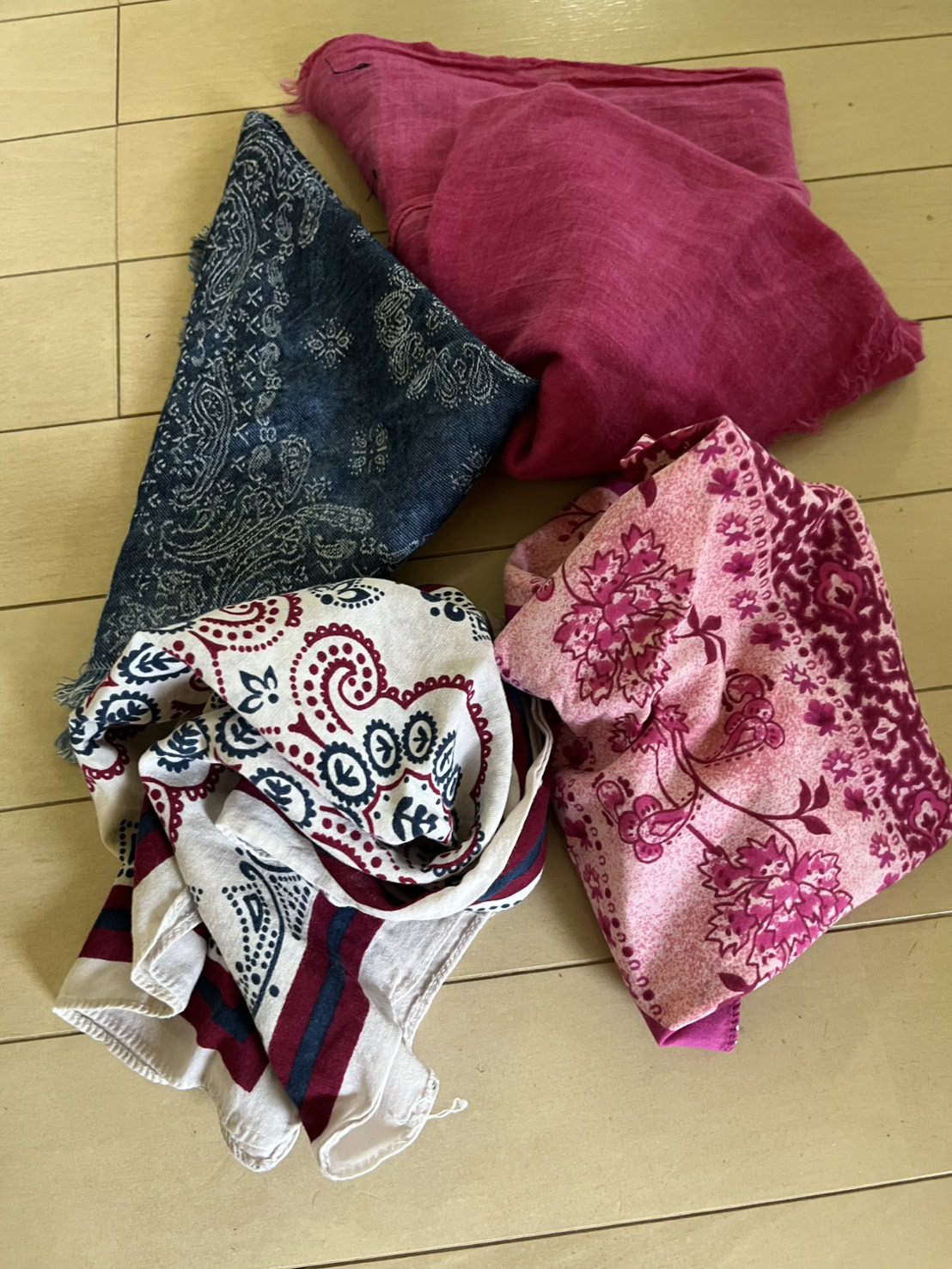 バンダナとストール