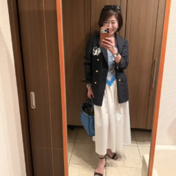 2026年４月_長谷川さん「素敵な大人のごきげんフェス2026」コーデ