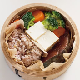 魚とごはんの献立　加熱前