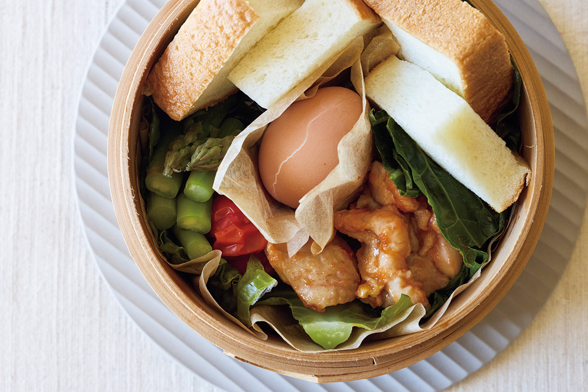 肉とパンの献立加熱後