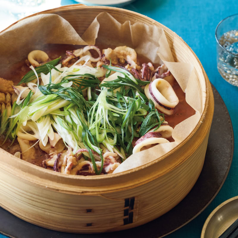 【せいろ蒸し料理】お酒にも！ごはんにも！箸がすすむ「いかとわけぎのみそナンプラー蒸し」【飛田和緒先生】