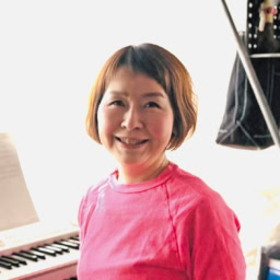 小西まどかさん