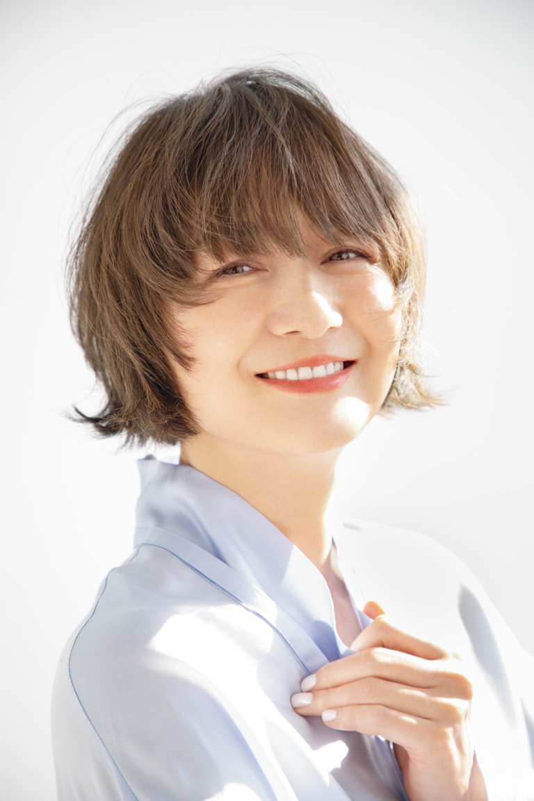 ブラウス¥82,500/ブラミンク(ブラミンク トーキョー)