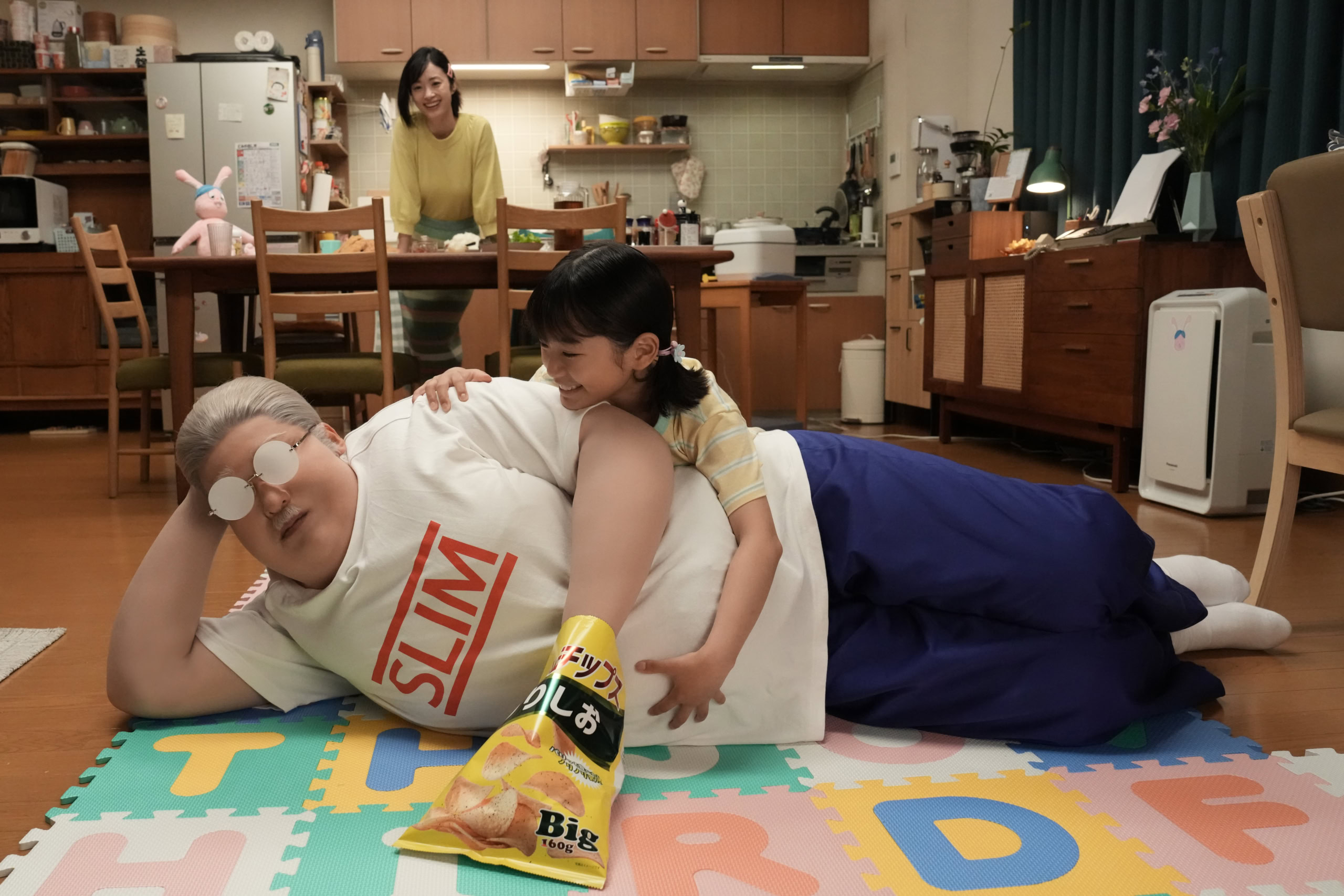 映画『SAKAMOTO DAYS』よりぽっちゃりした坂本太郎（目黒蓮）