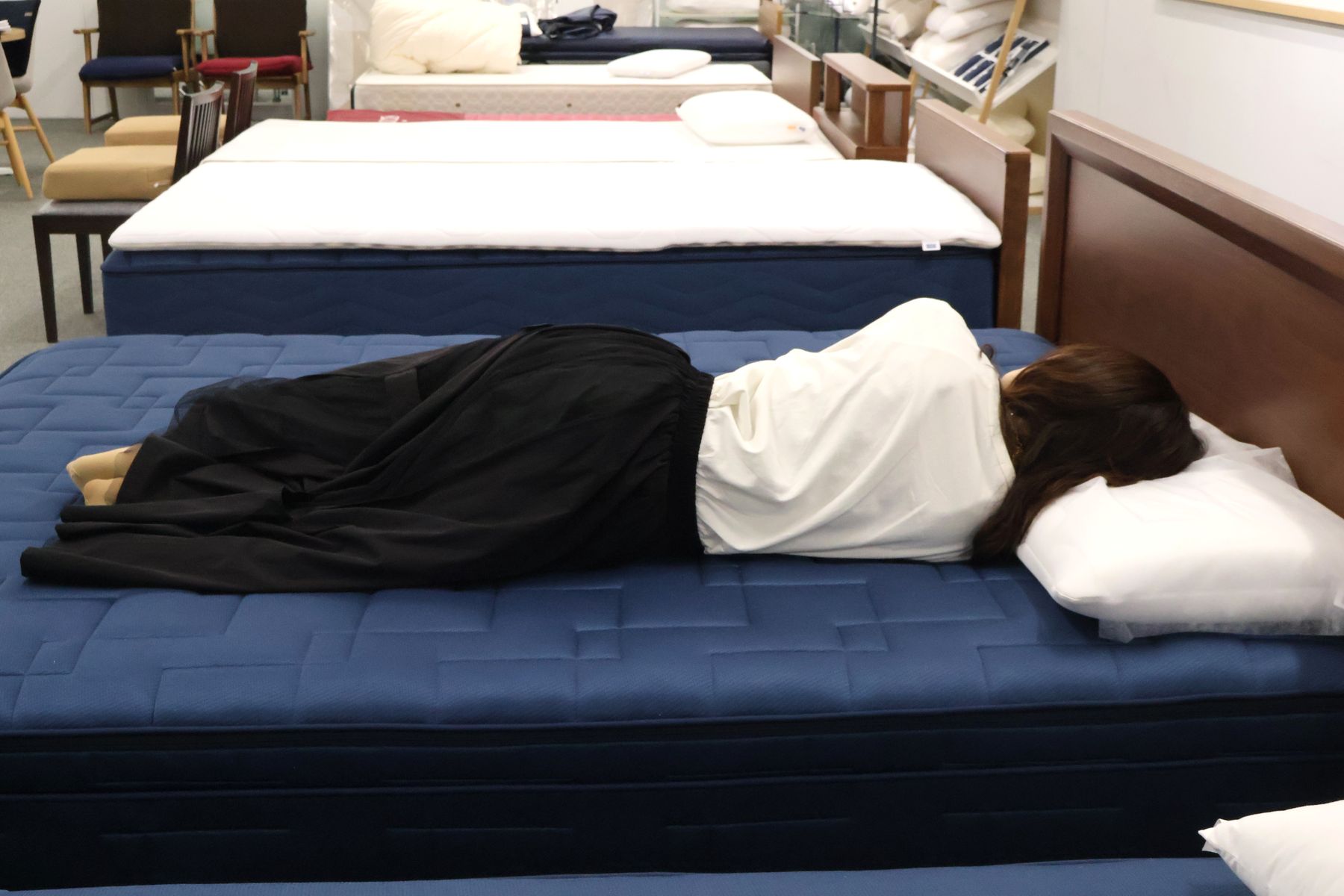 合わないマットレスだと肩の位置が少し変わる