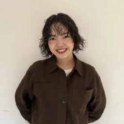 カキモトアームズ銀座二丁目店ヘアスタイリスト鯉野さん