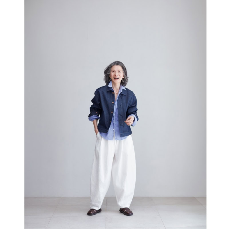 【第2位】【60代ファッション】スタイリスト池田奈加子さんがコーディネート！60代が素敵に白を着こなすコツとは？【ホワイトコーデ】