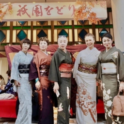 春は着物でお出かけしてみませんか？
