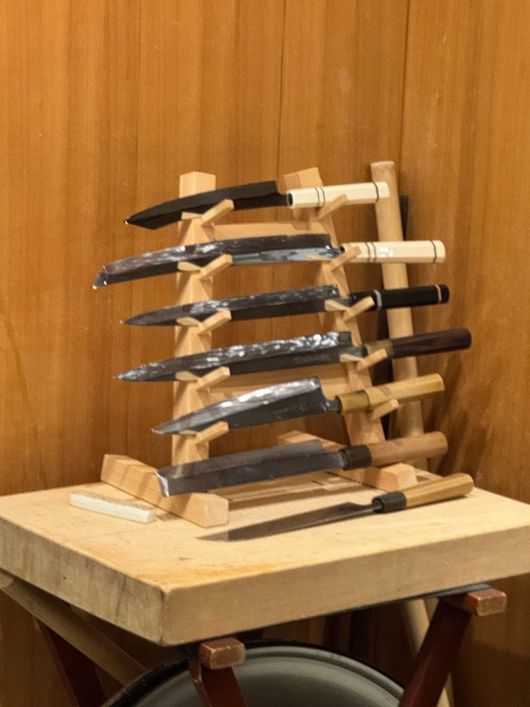 六本木の隠れ家レストラン「淡悦」の包丁