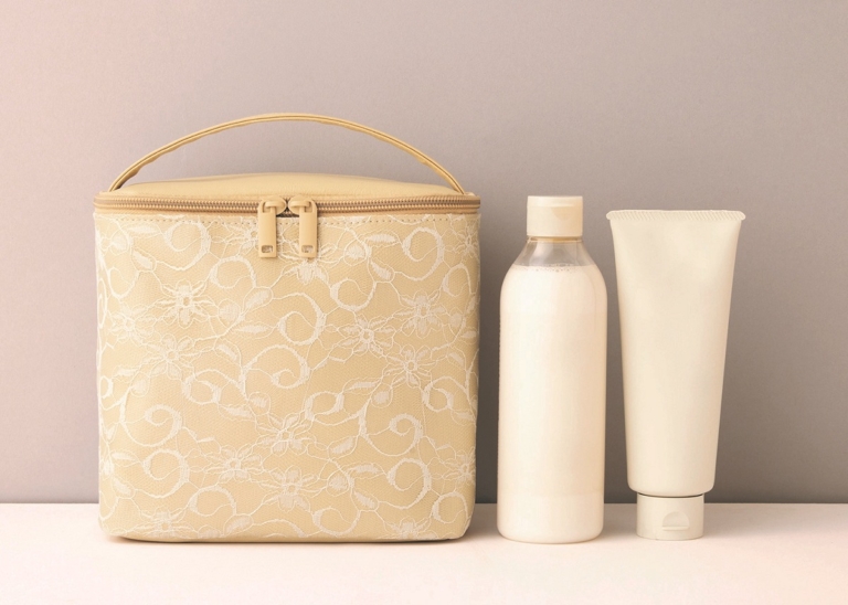 ハリスバニティポーチのサイズ