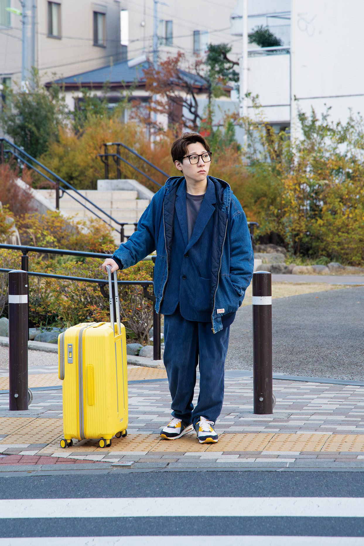 仕事の移動には、着物や履物を入れるキャリーケースが欠かせません。